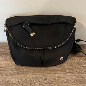 All night Lululemon festival bag